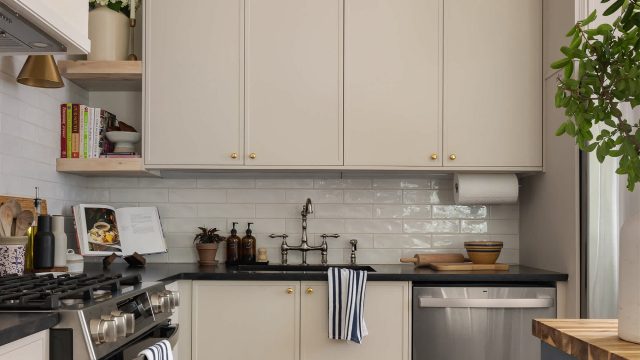 Reviving a 1950s D.C. Gem: A Stunning DIY Transformation