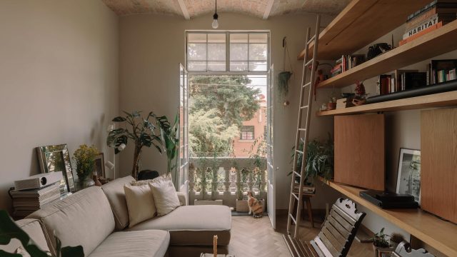 Transforming Tiny Spaces: Innovative Design in Compact Living