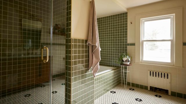 Innovative Storage Ideas for Small Spaces: Vintage Matchboxes Revamp Your Bathroom