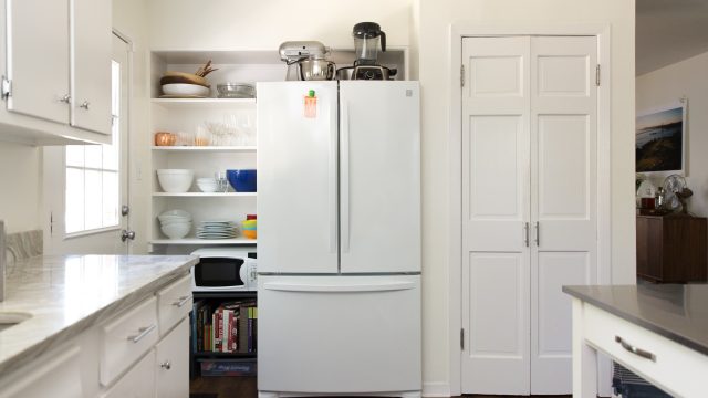 Transform Your Kitchen: Essential Tips for a Tidy Refrigerator