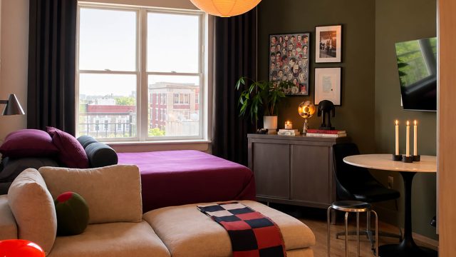 Maximizing Space: Innovative Design in a 230-Square-Foot Studio