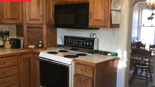 Revitalize Your Kitchen: Bold Color Choices for a Modern Look