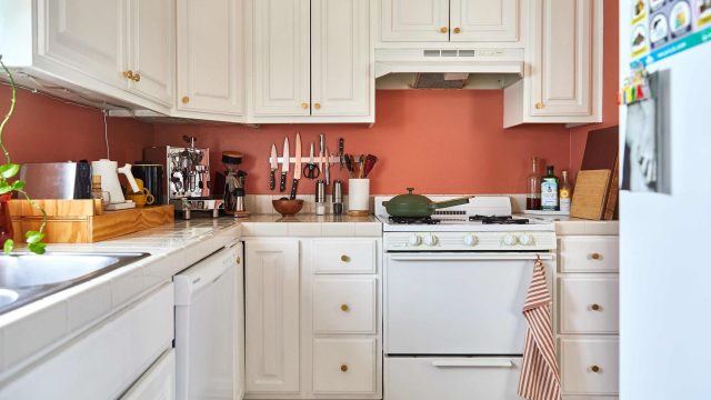 10 Essential Kitchen Items for Effortless Organization