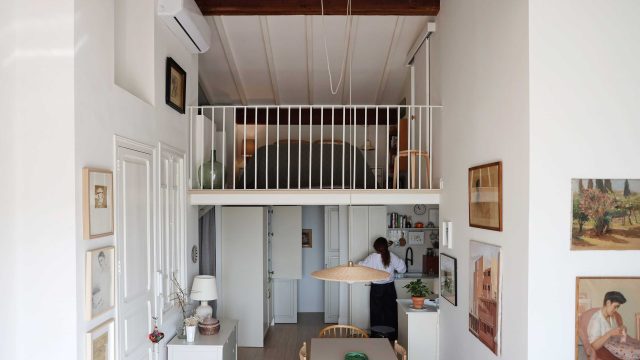 Reviving History: A Designer's Personalized Transformation of a Spanish Apartment