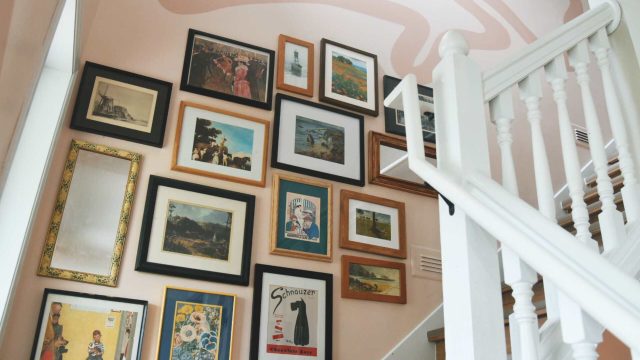 Discovering the Best Online Art Retailer: Grab Your Deals Now