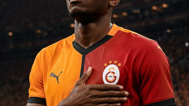 Galatasaray Stands Firm: Osimhen Transfer Bid Rejected