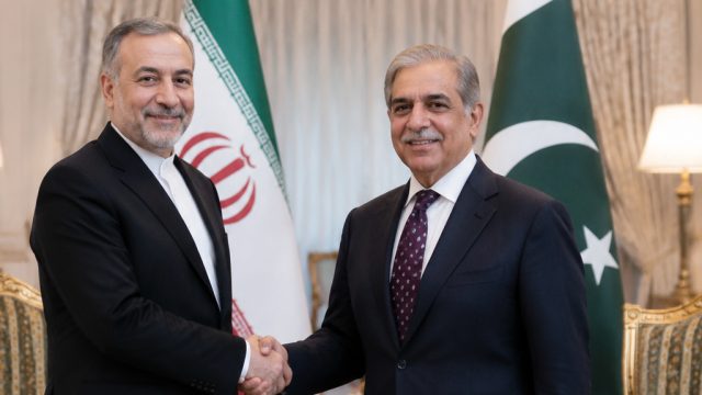 Iran's Diplomatic Move: Strengthening Regional Ties with Pakistan