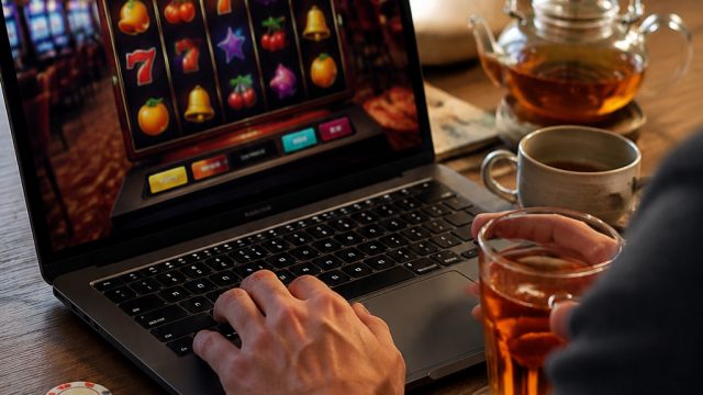 Exploring the Rise of Online Gambling Games: What's Trending? | daftar togel resmi di dunia, rtp slo