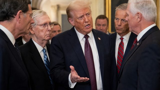 Trump Critiques GOP Senators Over Iran War Legislation Decision
